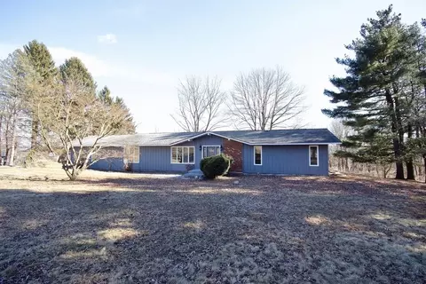 16 Ayr Rd, Chester, NY 10918