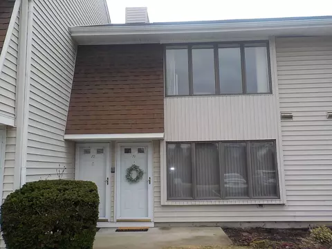 20 Laurel Ave #71, East Islip, NY 11730