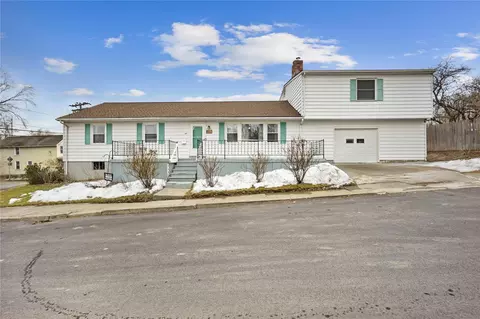 1 Willow St, Kingston, NY 12401