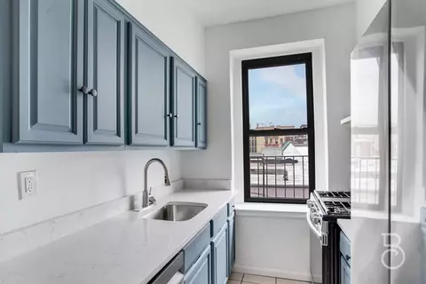 37-16 83rd St #4E, New York, NY 11372