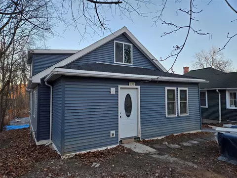 238 Innis Ave, Poughkeepsie, NY 12603