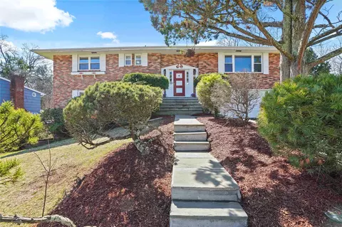 48 Sycamore Ln, Greenburgh, NY 10533