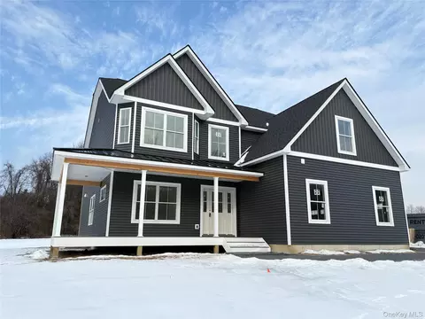 472 Wheeler Rd, Florida, NY 10921