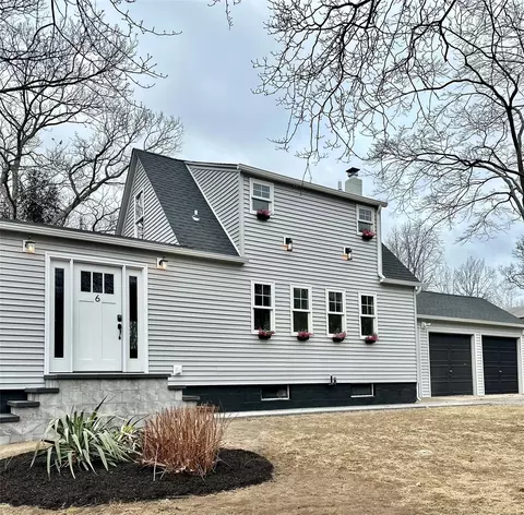 6 Linden Ave, Kings Park, NY 11754