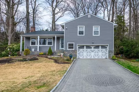 295 Pinebrook Blvd, New Rochelle, NY 10804