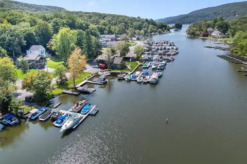 20 Rumsey Rd, Greenwood Lake, NY 10925