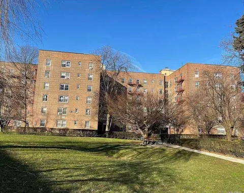 147-41 38 #D33, New York, NY 11354
