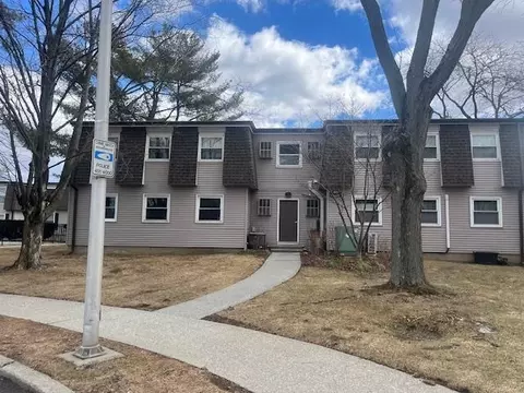 100 Gerald Dr #B, Poughkeepsie, NY 12601