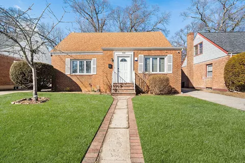 44 Mount Joy Ave, Freeport, NY 11520