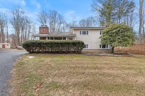 328 Milltown Rd, Southeast, NY 10509
