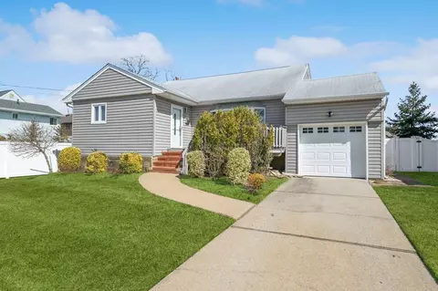 441 Miller Ave, Freeport, NY 11520