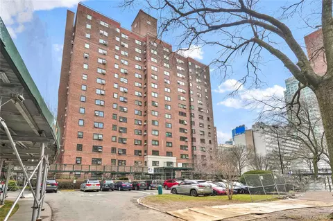 225 Adams St #1H, Brooklyn, NY 11201