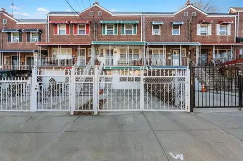 3311 Gunther Ave, New York, NY 10469