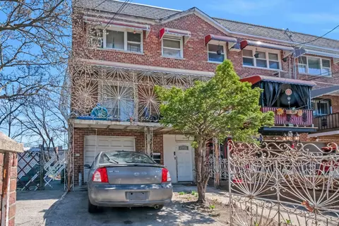 566 Bolton Ave, New York, NY 10473
