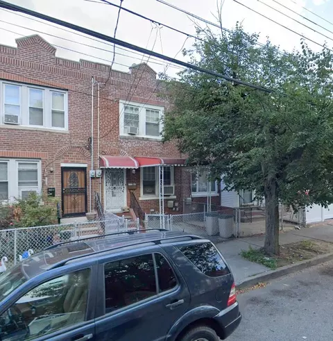 111-64 145 St, Jamaica, NY 11435