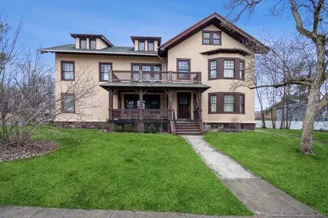 120 S Hamilton St, Poughkeepsie, NY 12601