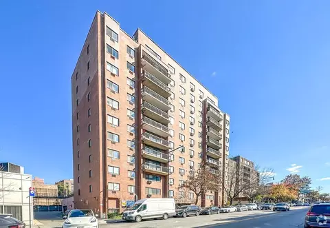 3625 Union St #7E, New York, NY 11354