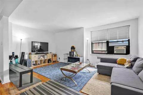 141-15 28th Ave #6B, Flushing, NY 11354
