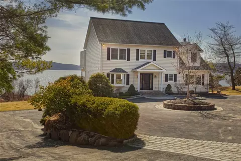 5 Warren Rd # A, Cortlandt, NY 10520