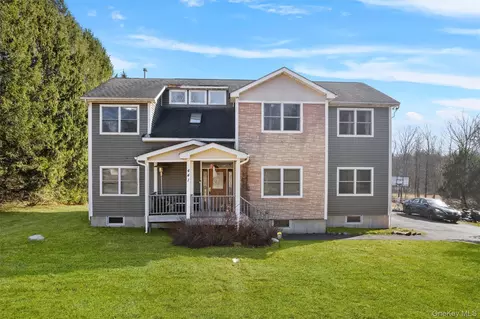 441 County Route 48, Crawford, NY 10985