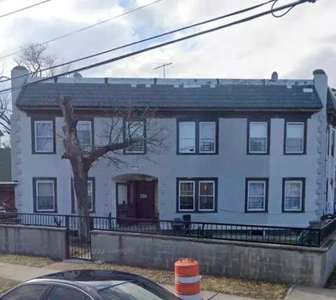 4213 Byron Ave, New York, NY 10466