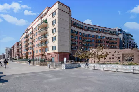 136 Beach 117th St #7H, New York, NY 11694