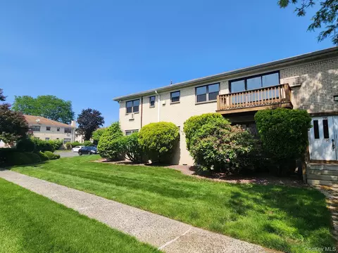 196 Sneden Pl #196, Ramapo, NY 10977