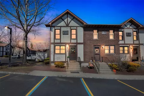 126 N Route 303 #1, Clarkstown, NY 10920