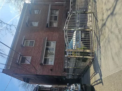3234 Tenbroeck Ave, New York, NY 10469
