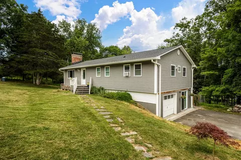 3 Oriole Dr, Woodstock, NY 12498