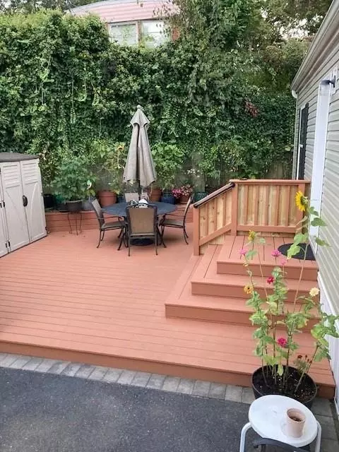 658 Sound Ave UNIT D10, Wading River, NY 11792