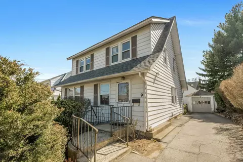 9 Doyer Ave, White Plains, NY 10605