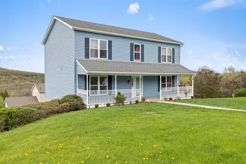 21 Jeffrey Dr, Chester, NY 10918