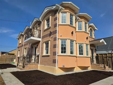 130-47 145th St, Jamaica, NY 11436
