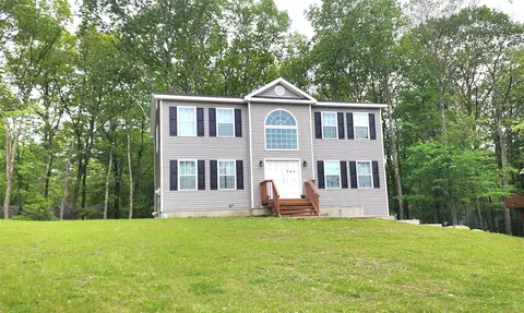 164 Lake Shore Dr E, Thompson, NY 12775