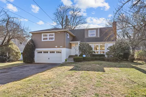 182 Wilmot Rd, Scarsdale, NY 10583