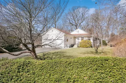 161 Smith Rd, Lake Grove, NY 11755