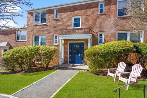 120 Lawn Ter #2G, Mamaroneck, NY 10543