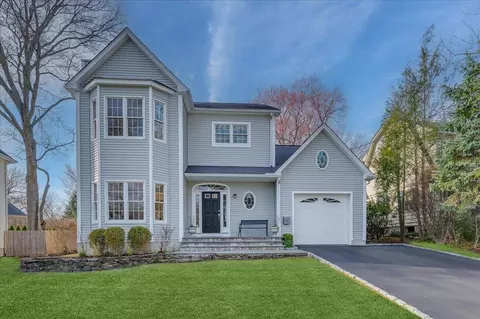 18 Walker Ave, Rye, NY 10580