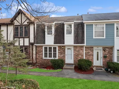 94 Sunny Brook Cir, Lloyd, NY 12528