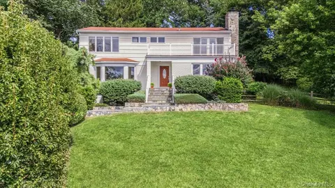 12 Country Club Ln N, Briarcliff Manor, NY 10510