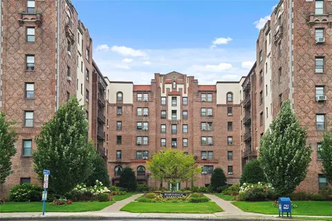 37 N Central Ave #1E, Greenburgh, NY 10530