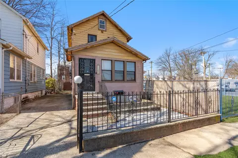 11406 135th St, New York, NY 11420