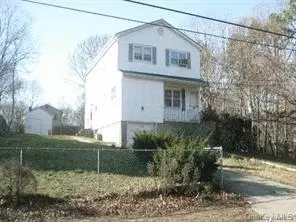64 Bullard St, Mastic, NY 11950