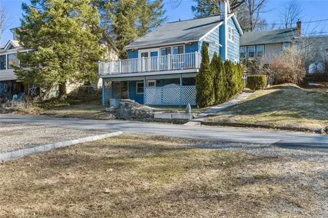 8 Terrace Dr, North Salem, NY 10560