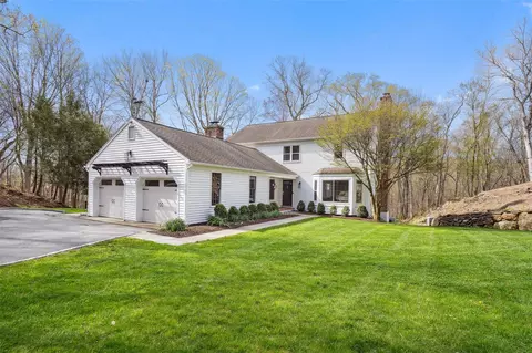 268 Trinity Pass Rd, Pound Ridge, NY 10576