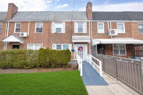 76-21 167th St, New York, NY 11366