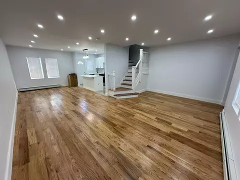 114-51 198 St, New York, NY 11412