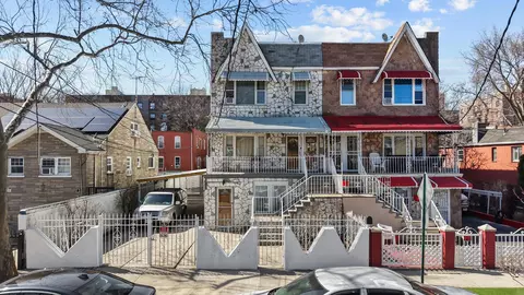 535 Saint Lawrence Ave, New York, NY 10473
