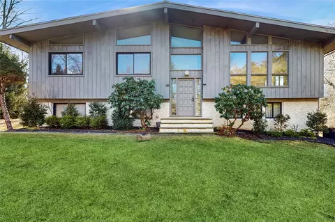 135 Main St, Lewisboro, NY 10590
